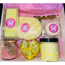 Load image into Gallery viewer, Deluxe Pamper gift set