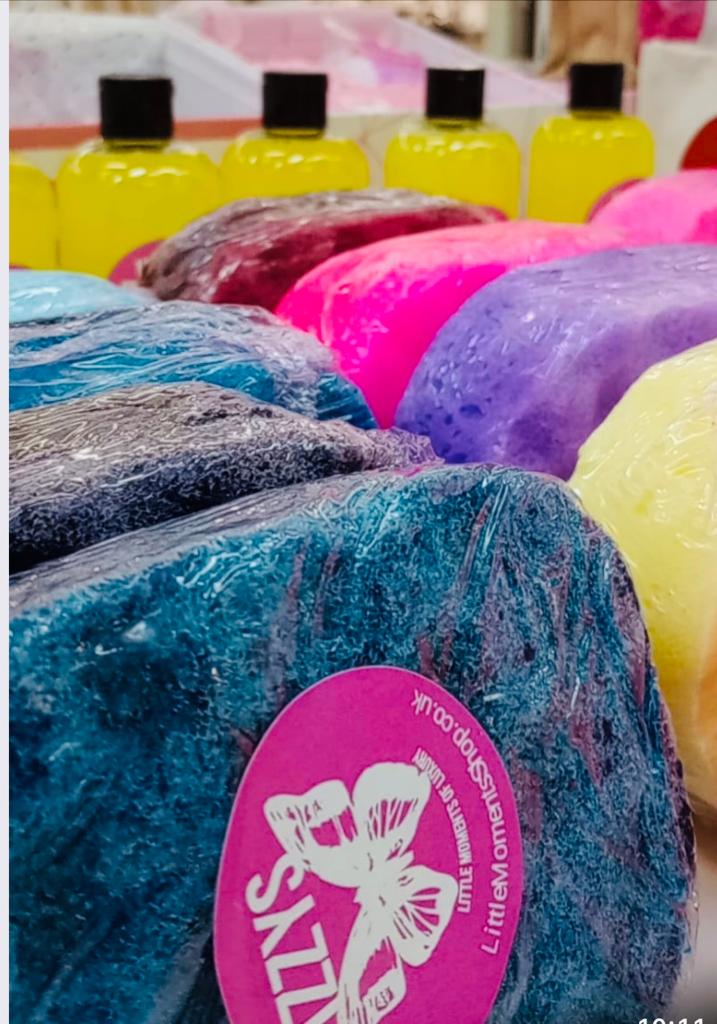 Exfoliating fragranced soap sponges from little moments